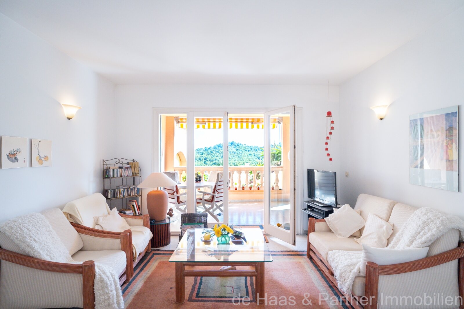 Schönes Apartment mit Meerblick und kleinem Garten