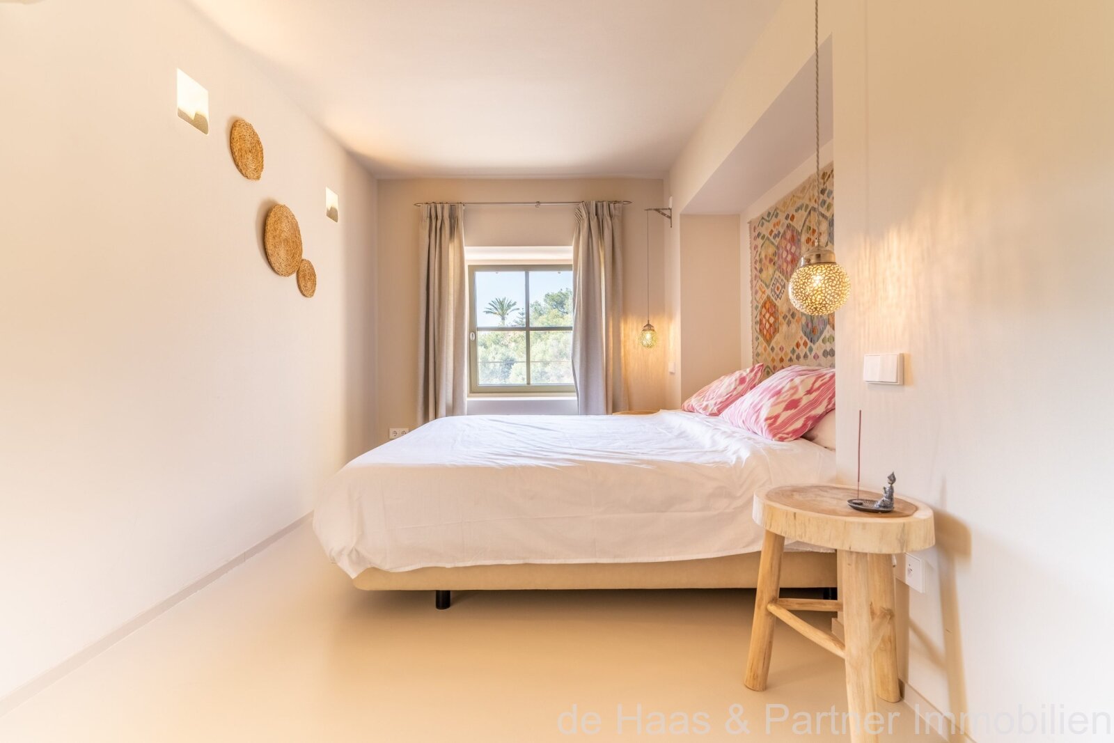 Moderne Finca mit Pool und traumhaftem Meerblick