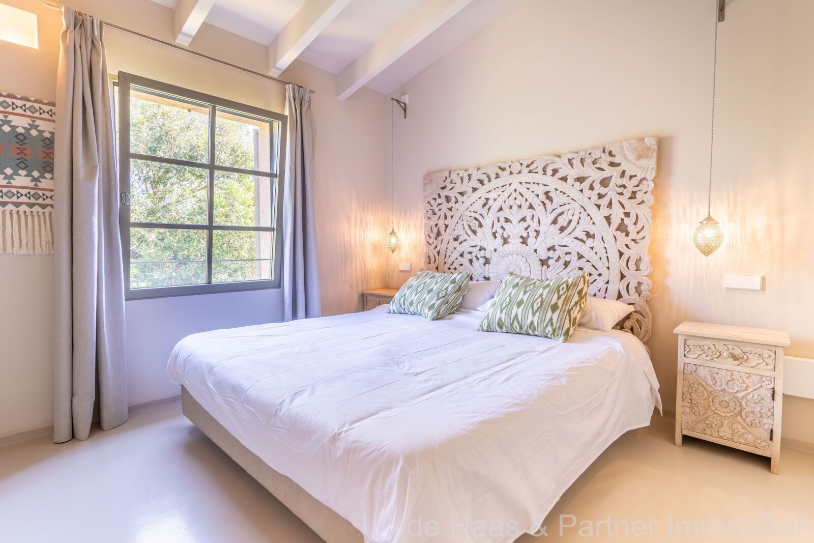 Moderne Finca mit Pool und traumhaftem Meerblick