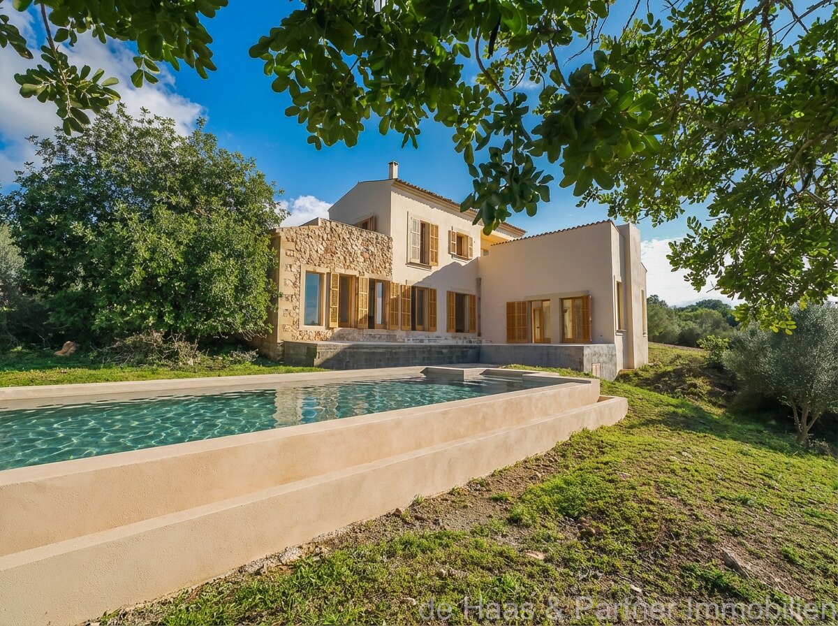 Charmante Finca mit schöner Atmosphäre und traumhaftem Ausblick bis zum Meer 