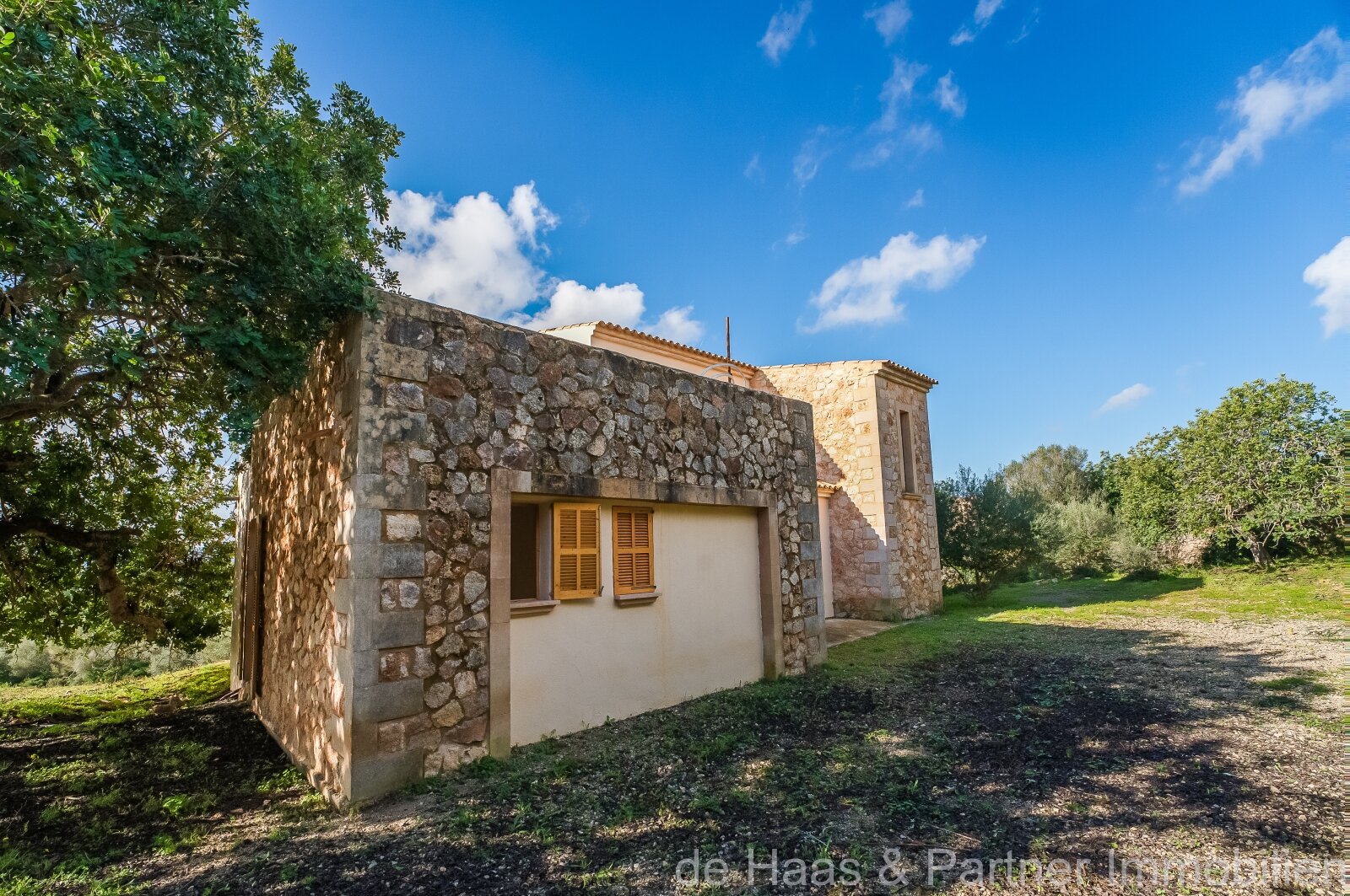 Charmante Finca mit schöner Atmosphäre und traumhaftem Ausblick bis zum Meer 