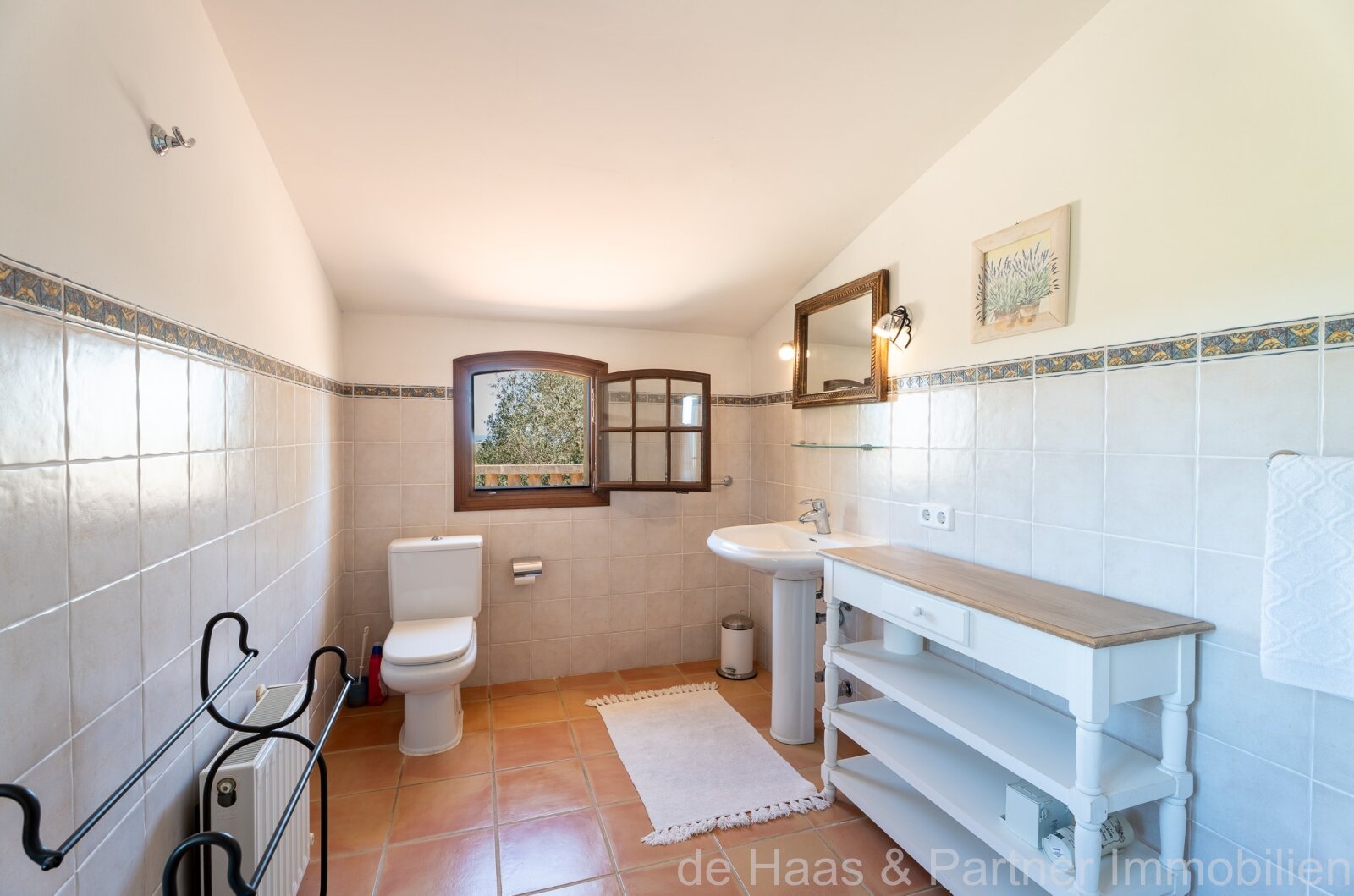 Große mallorquinische Familienfinca mit Fernmeerblick, viel Garten, Zitronenbäumen und einer kleinen Casita 