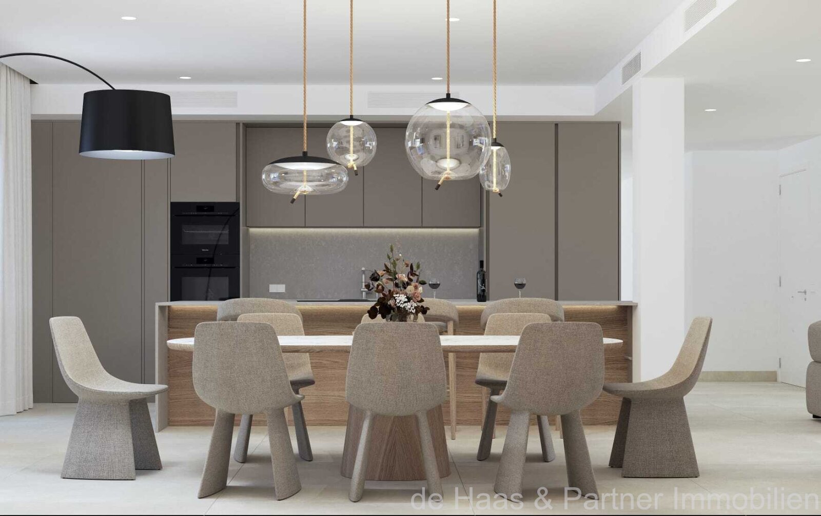 Penthouse mit bester Ausstattung, Tiefgaragenstellplatz und Aufzug in Artà.