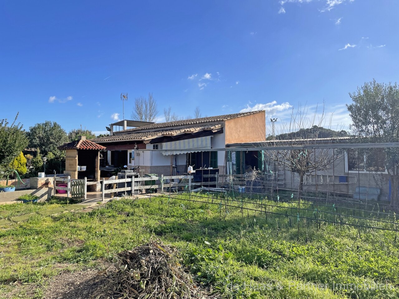 Kleine Finca mit Pool, Gemüsegarten und schönem Blick auf Sant Salvador