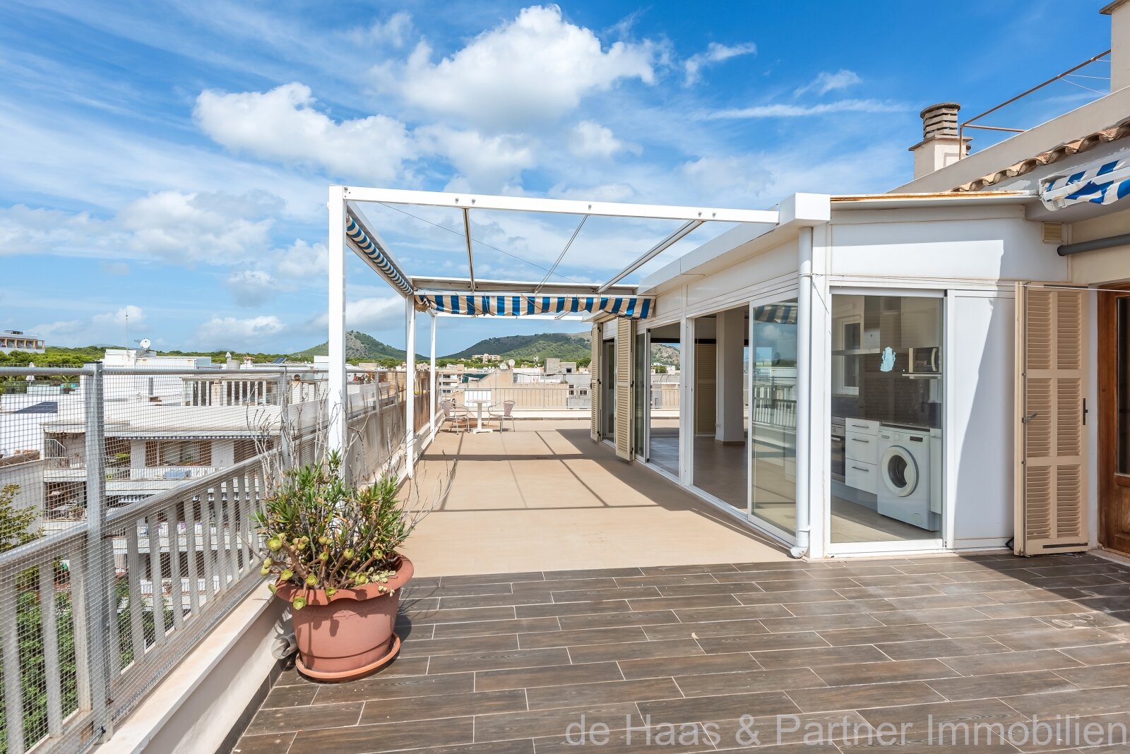 Traumhaftes Penthouse in Cala Ratjada mit Blick auf den Hafen und das Meer