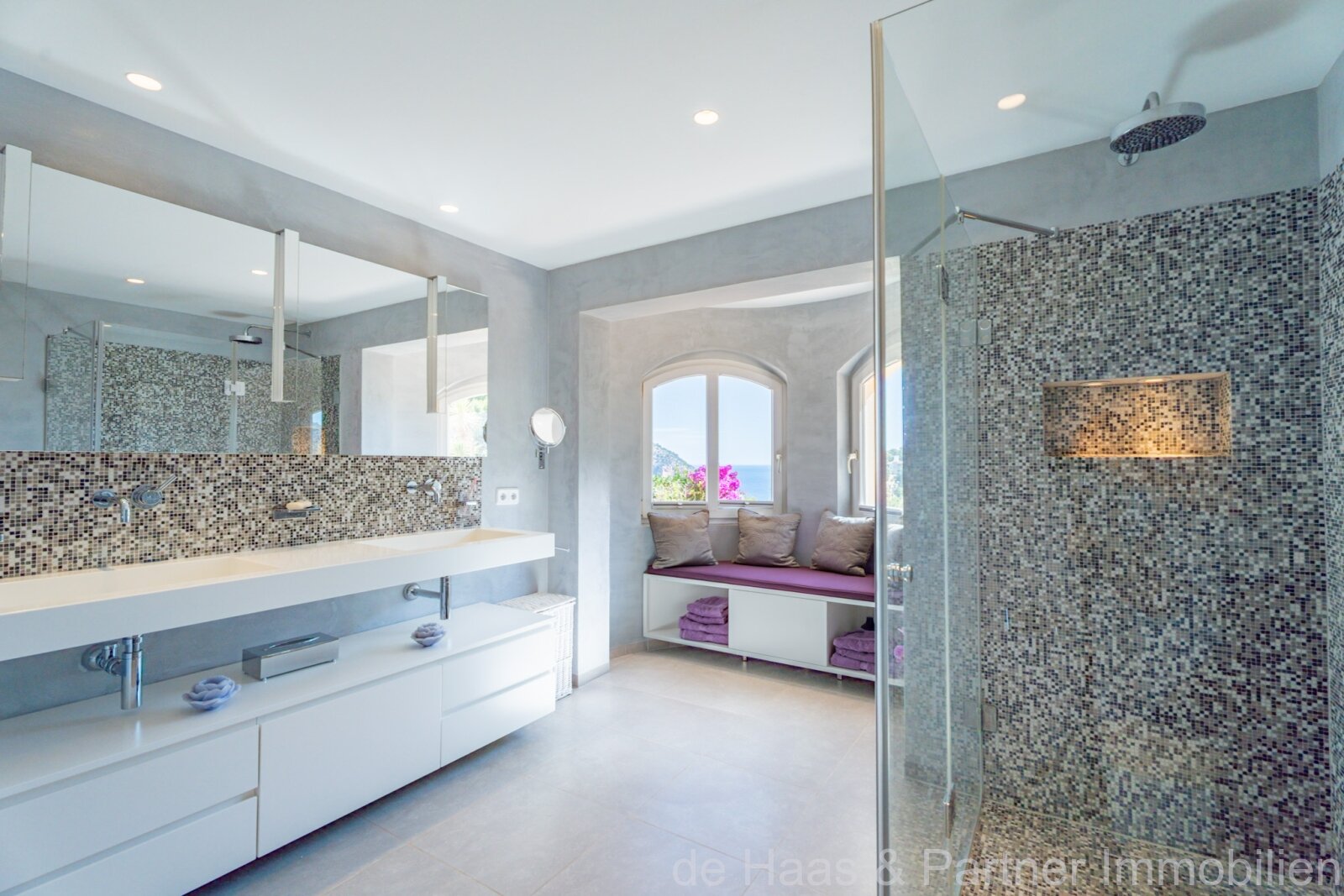 Großes Chalet mit Traumblick und sehr guter Ausstattung