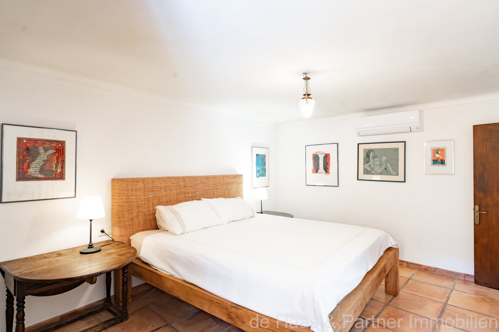 Charming townhouse below Capdepera Castle with numerous terraces and stunning views of the countryside