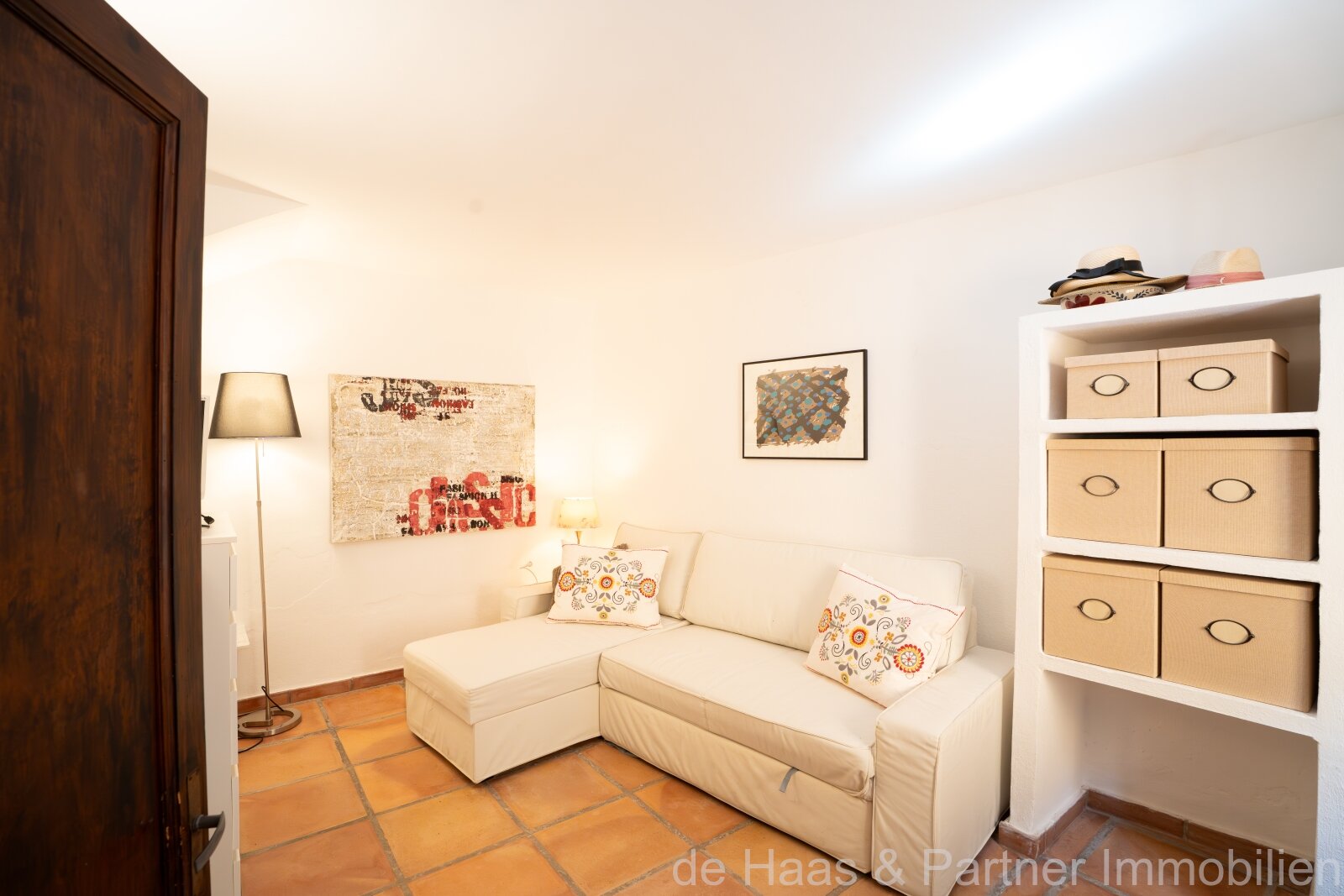 Charming townhouse below Capdepera Castle with numerous terraces and stunning views of the countryside