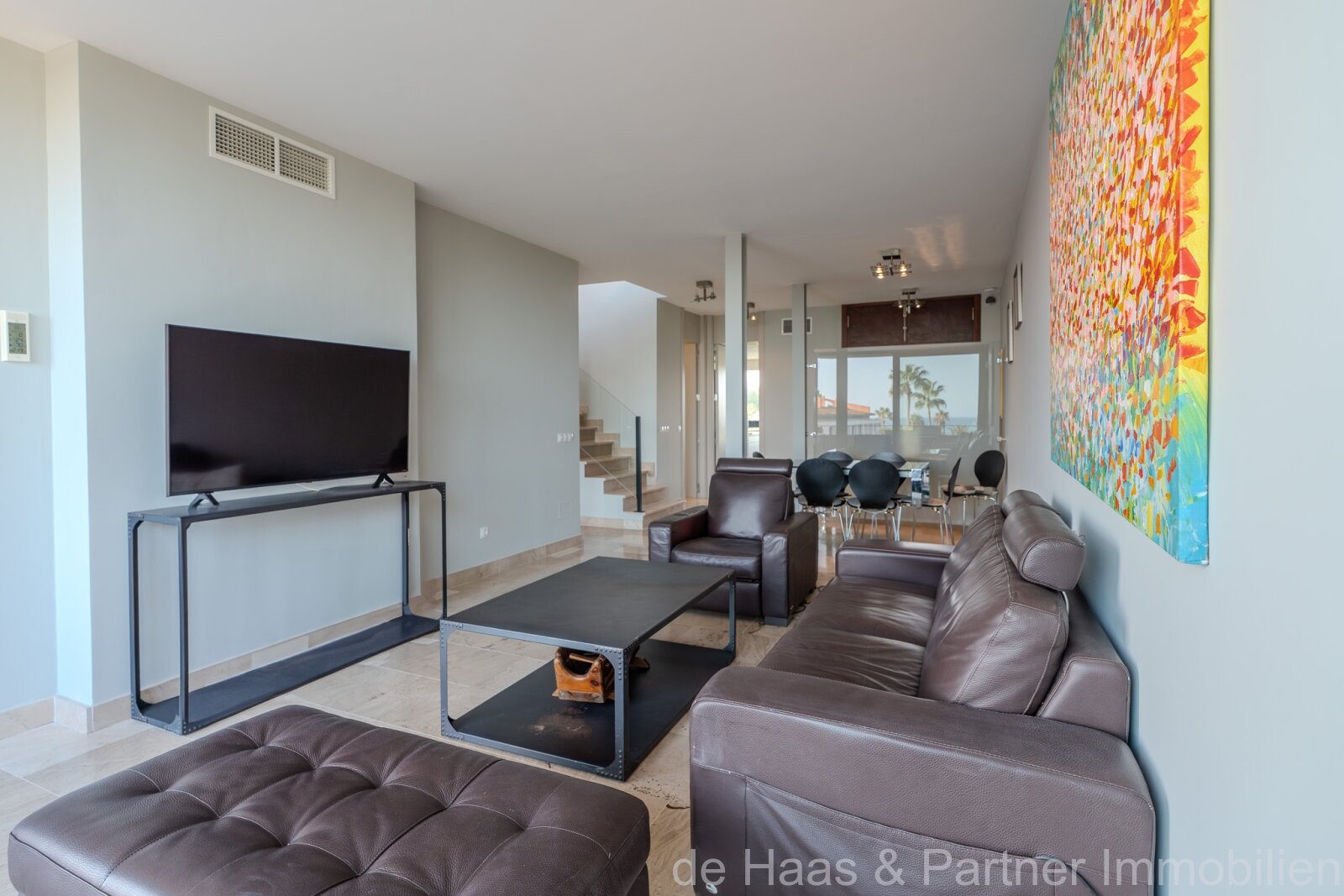 Exclusive penthouse with two large terraces and fantastic sea views