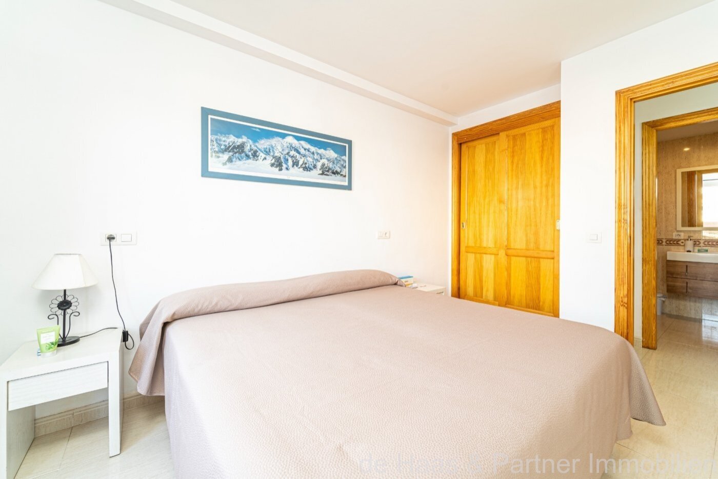 Well-maintained flat in a multi-family house in a quiet location