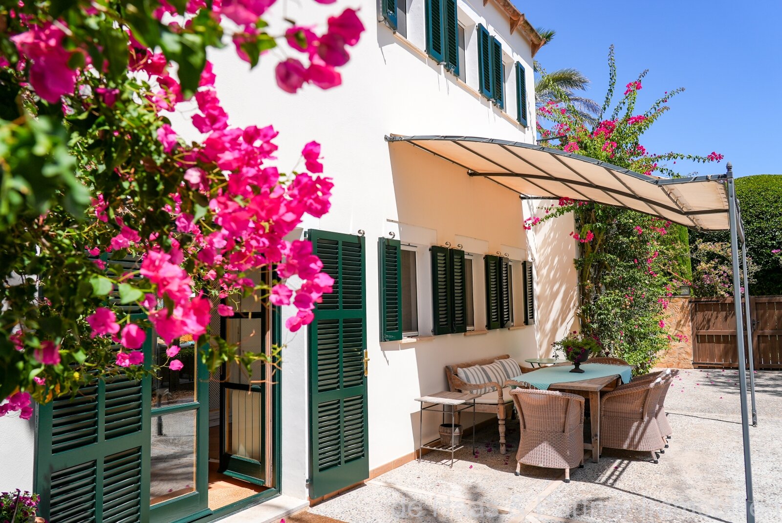 Beautiful Finca in a very good location and with a great outdoor area