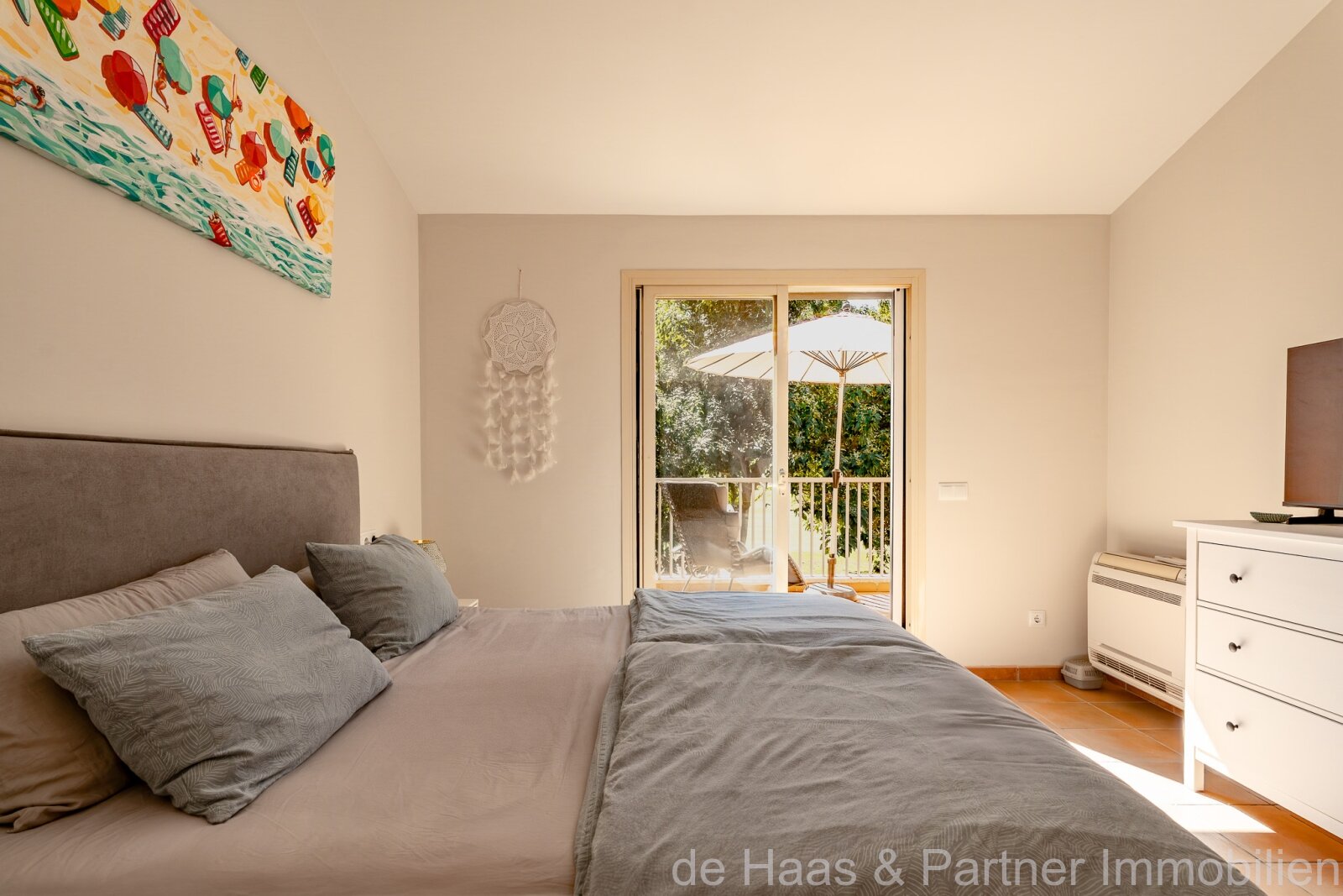 Stylish terraced house on the front line of the golf course at the Pula Golf Resort