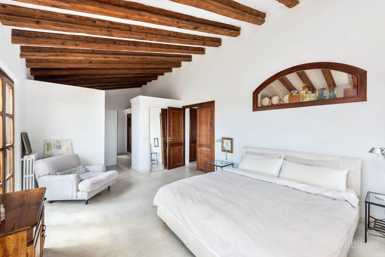 Finca with fantastic views to the sea