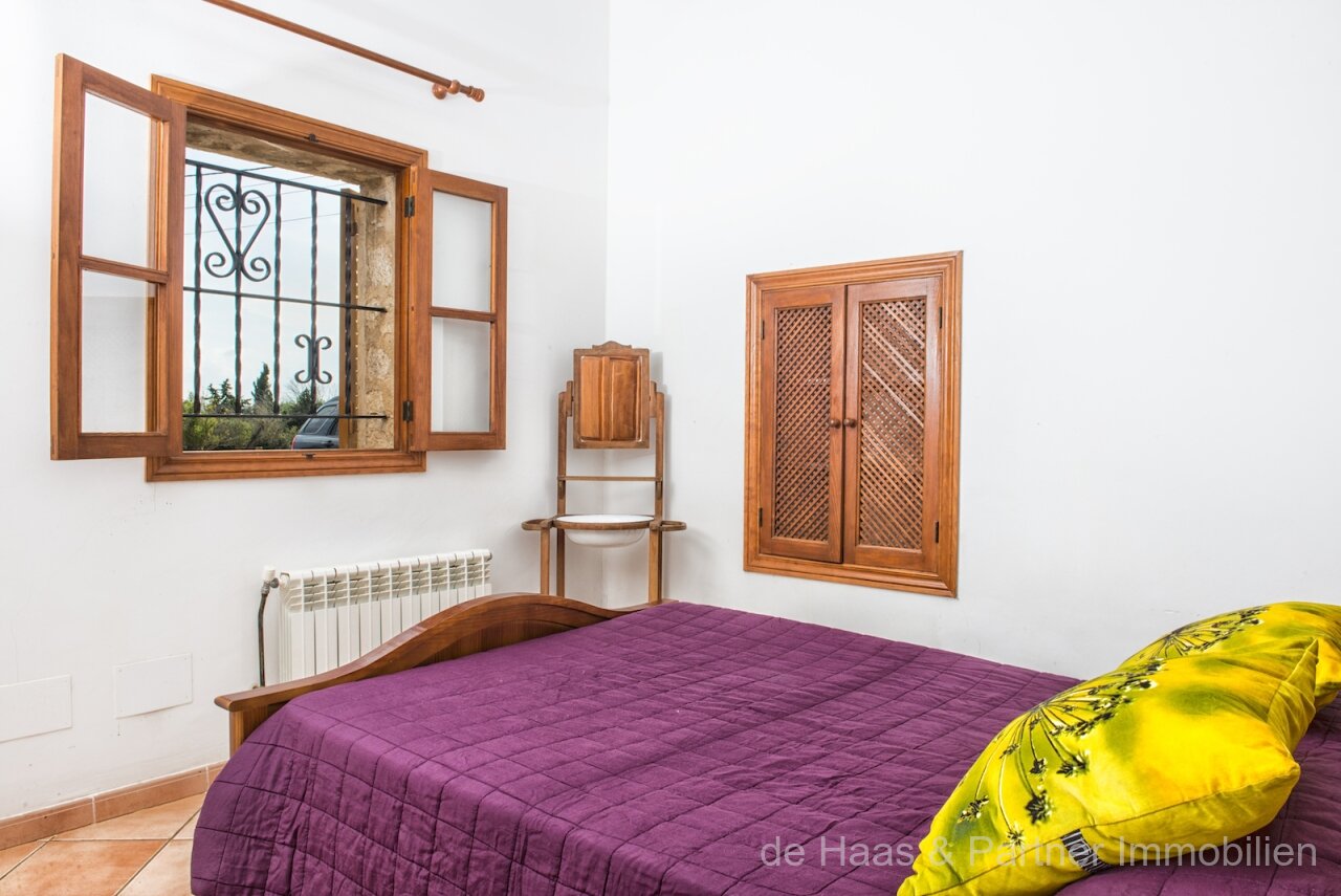 Charming finca in a beautiful location with pool