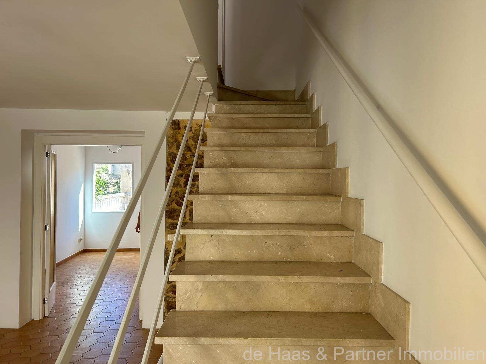 Duplex flat in the centre with beautiful terrace