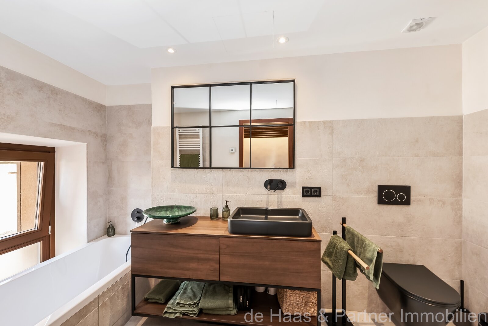 Designer townhouse in the heart of Capdepera with fantastic sea views