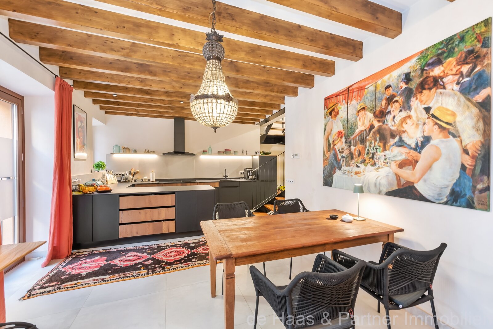 Designer townhouse in the heart of Capdepera with fantastic sea views