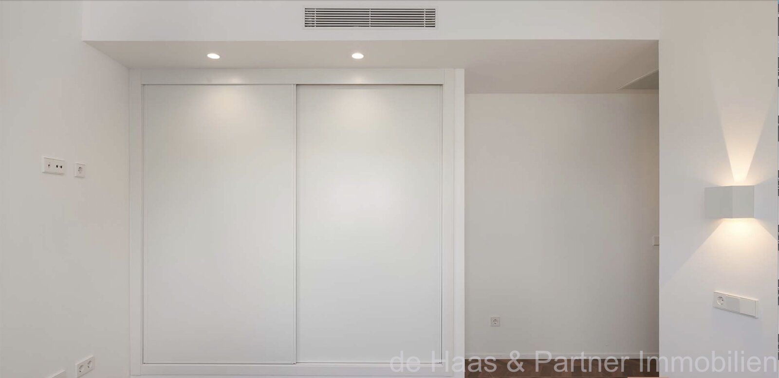 Finca with beautiful sea views over the east coast