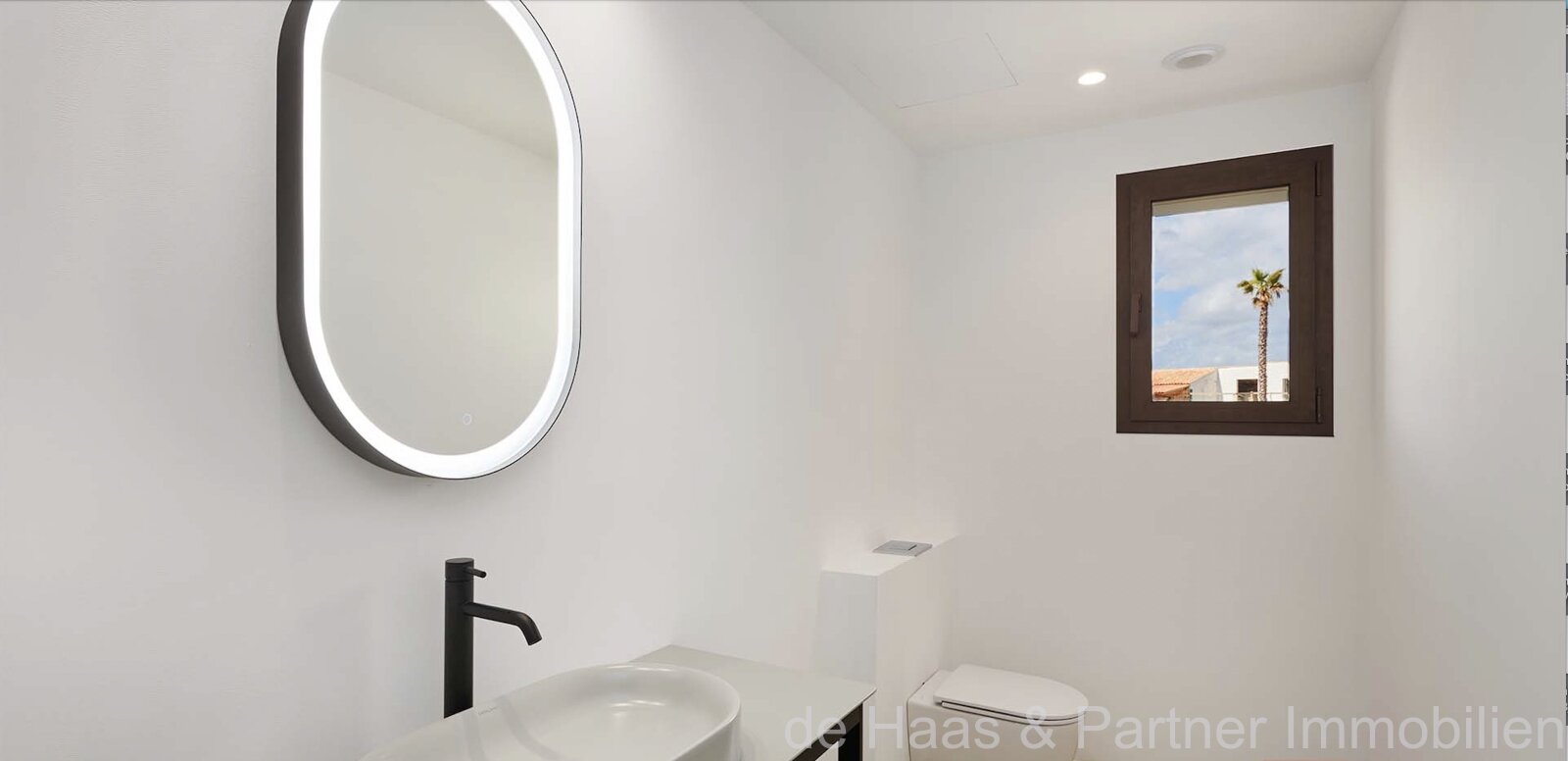 Finca with beautiful sea views over the east coast