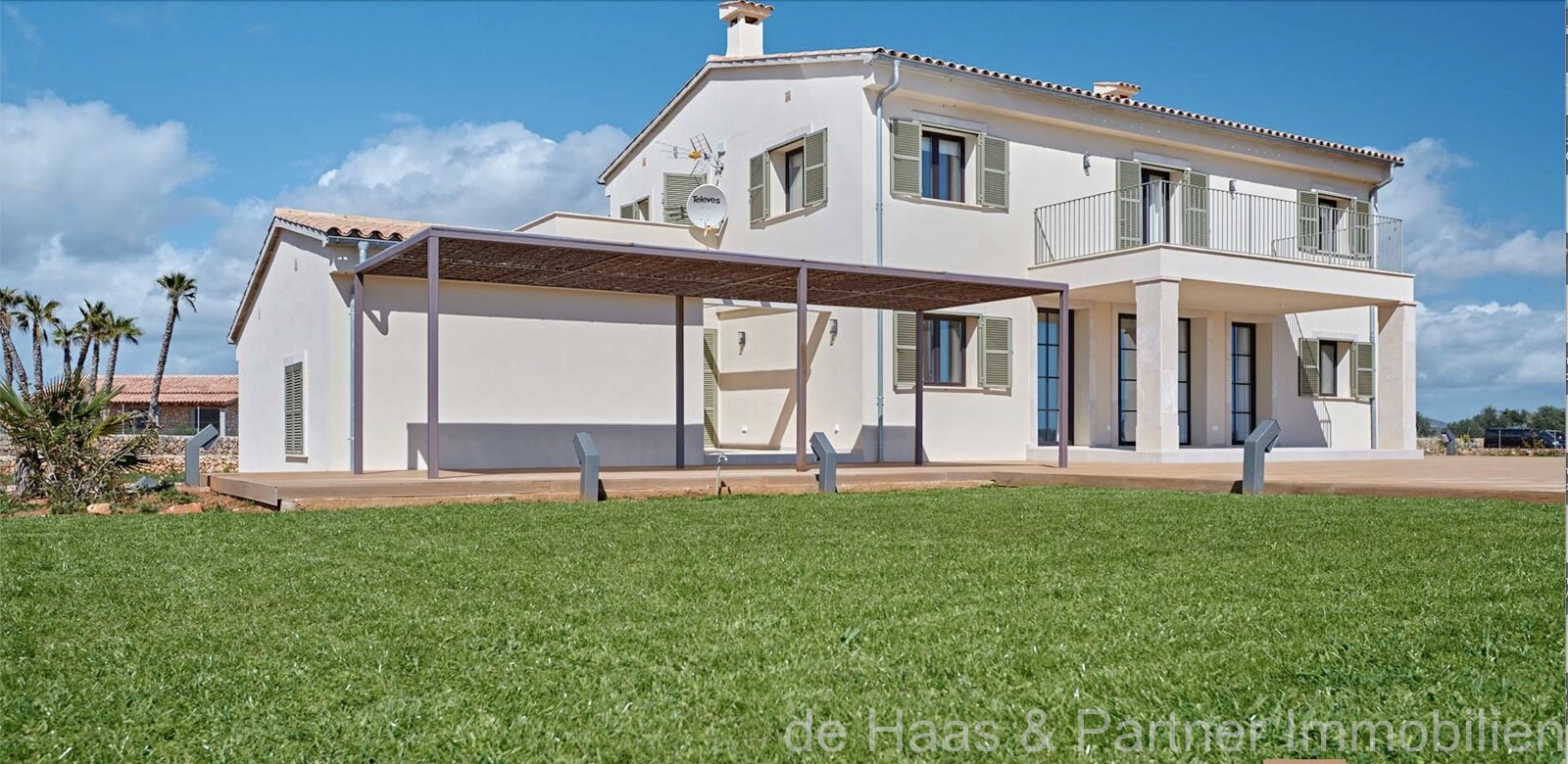 Finca with beautiful sea views over the east coast