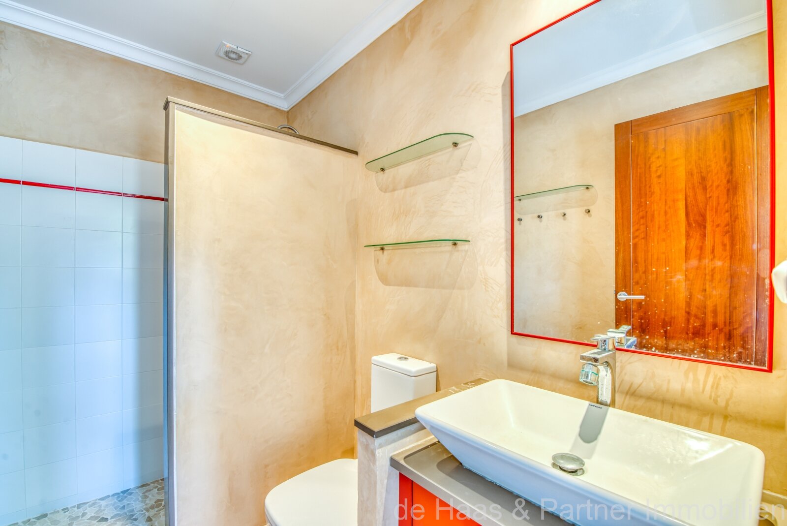 Exclusive natural stone finca with panoramic sea view