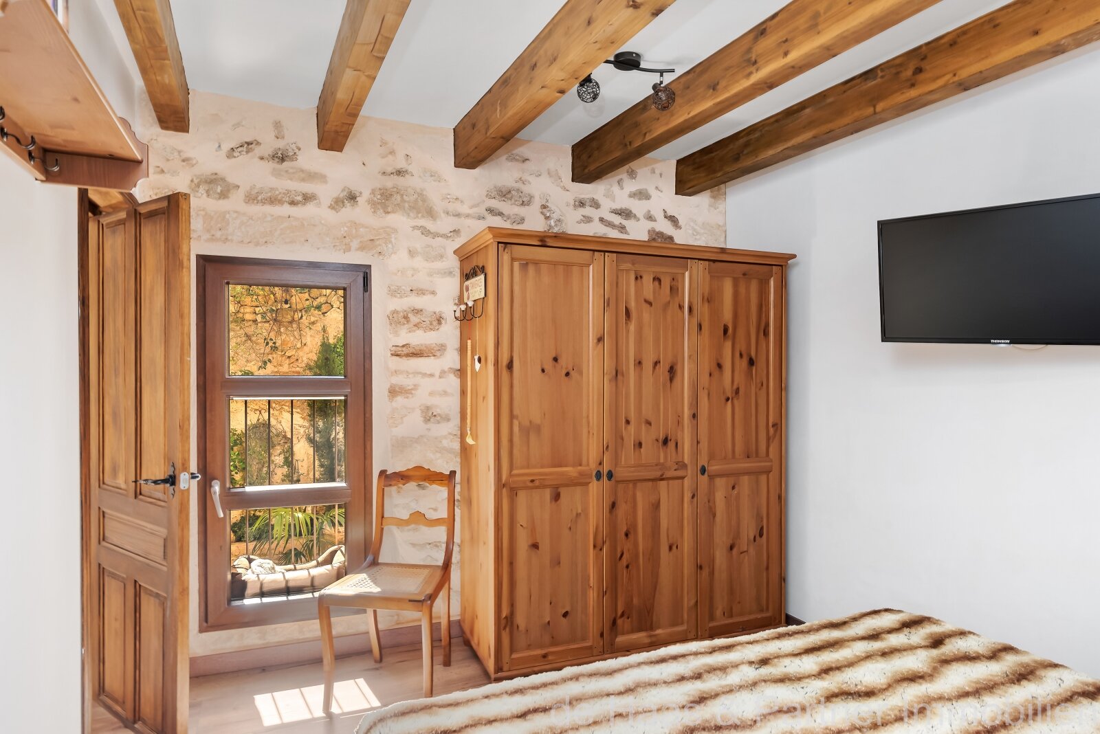 Modern refurbished townhouse with pool with Mallorcan flair in Capdepera