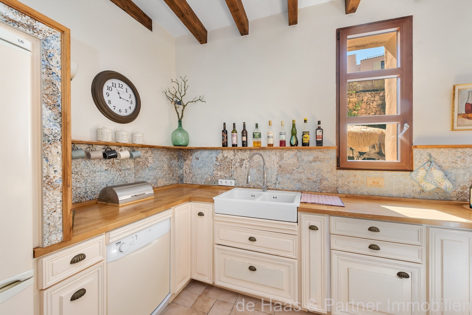 Modern refurbished townhouse with pool with Mallorcan flair in Capdepera