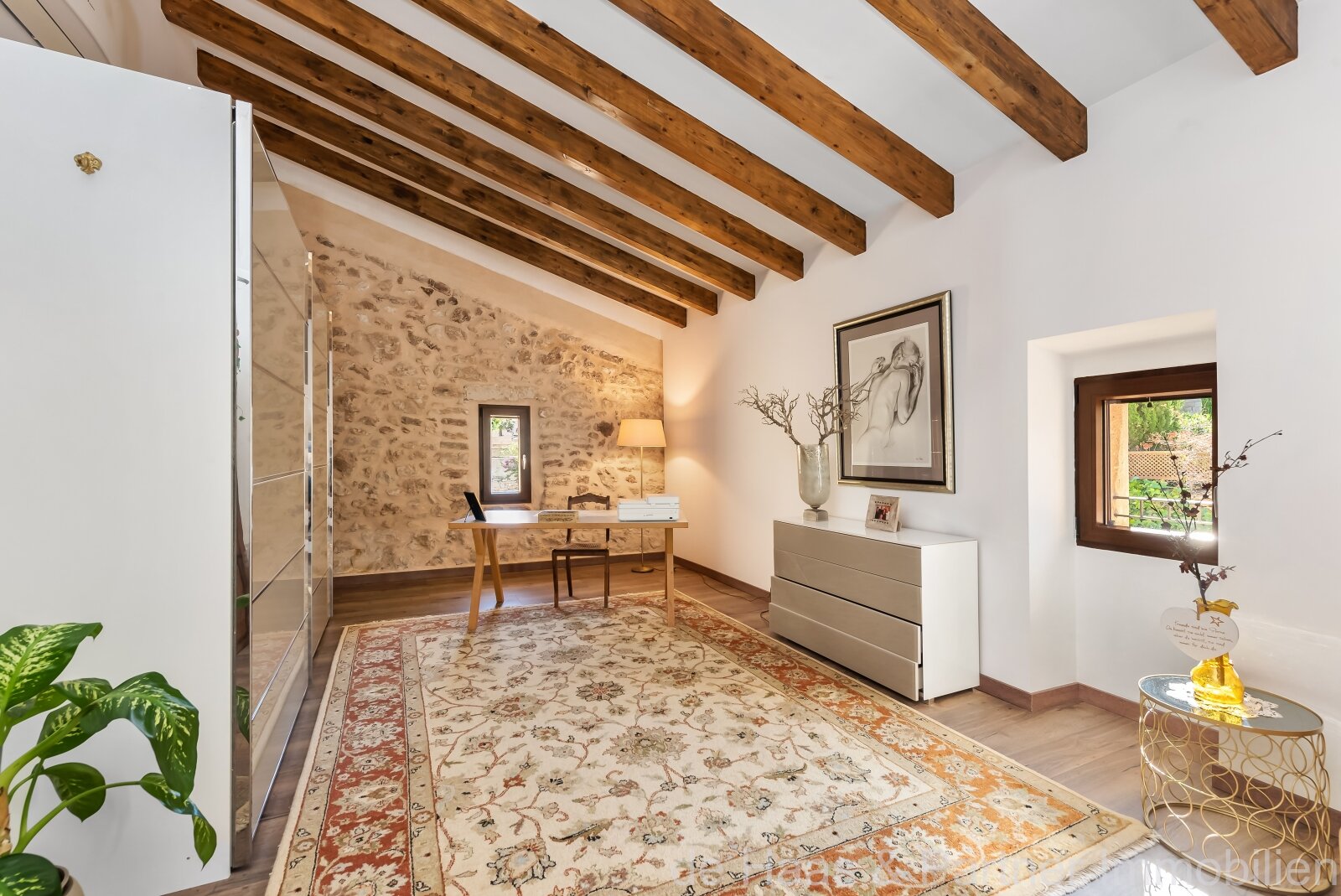 Modern refurbished townhouse with pool with Mallorcan flair in Capdepera