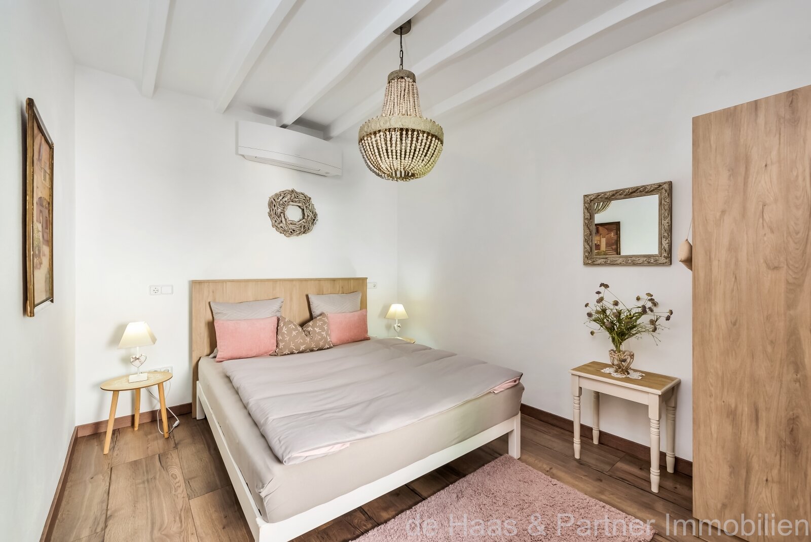 Modern refurbished townhouse with pool with Mallorcan flair in Capdepera