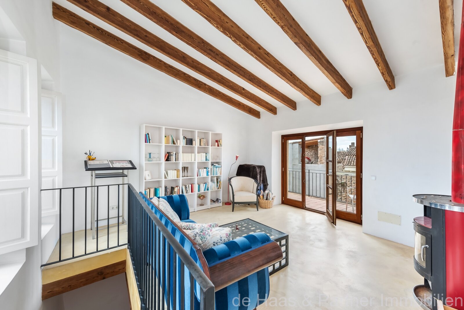 Charming townhouse with lots of character