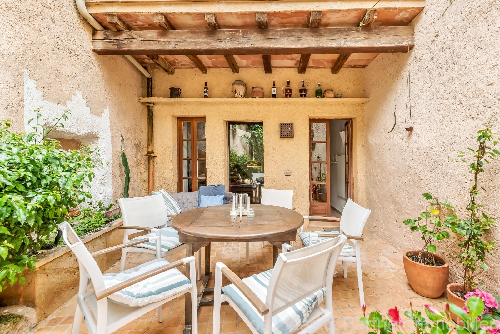 Charming townhouse with lots of character