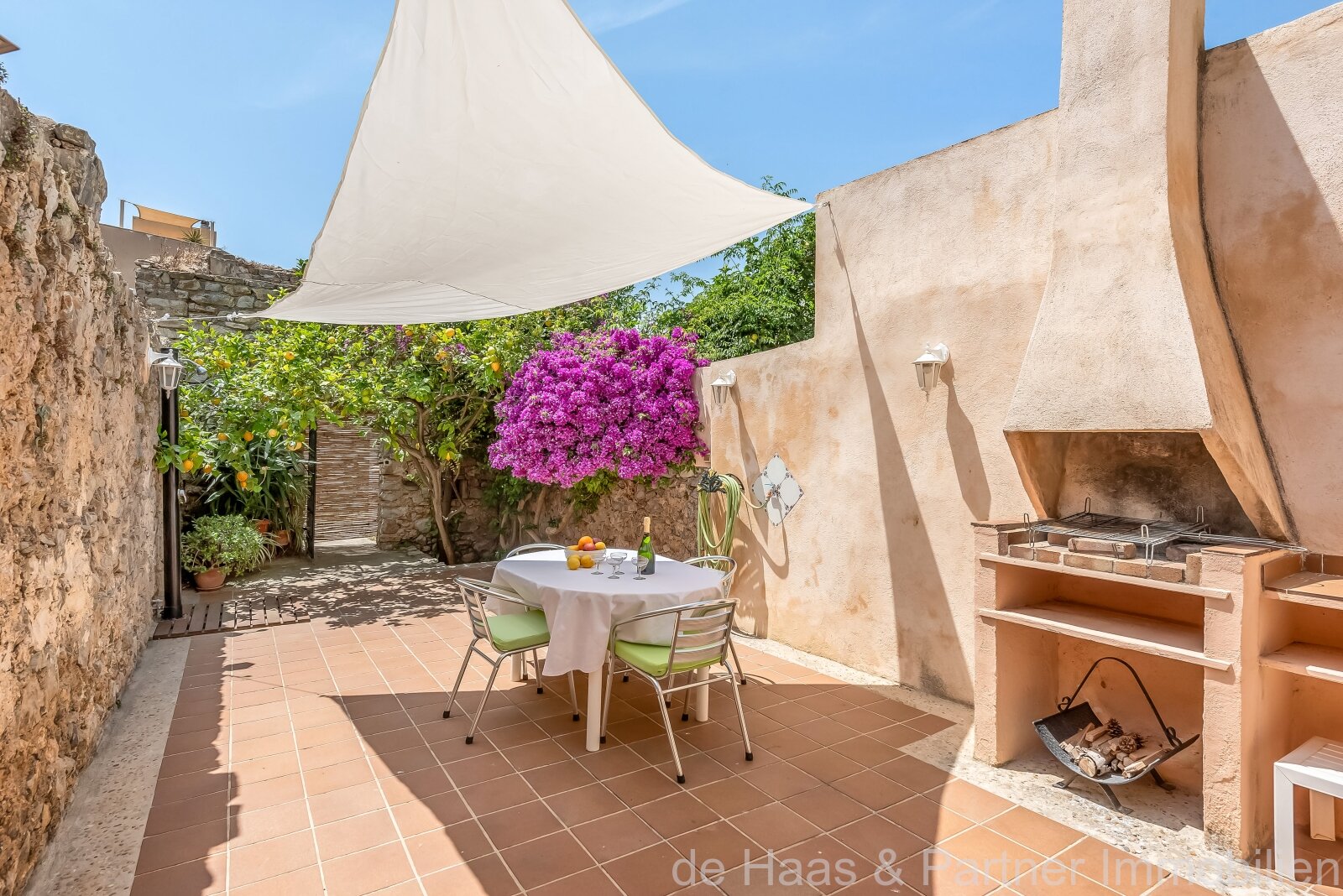 Artà: Townhouse in a central, quiet location with ETV license and large patio 