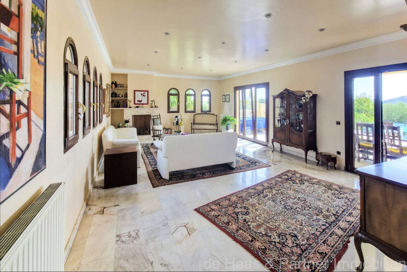 Finca villa within walking distance of the village with large pool and panoramic views