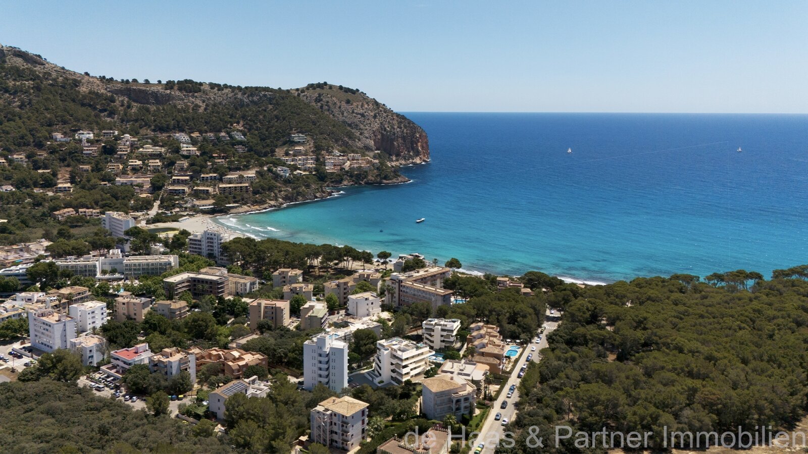 Exclusive flats in a prime location