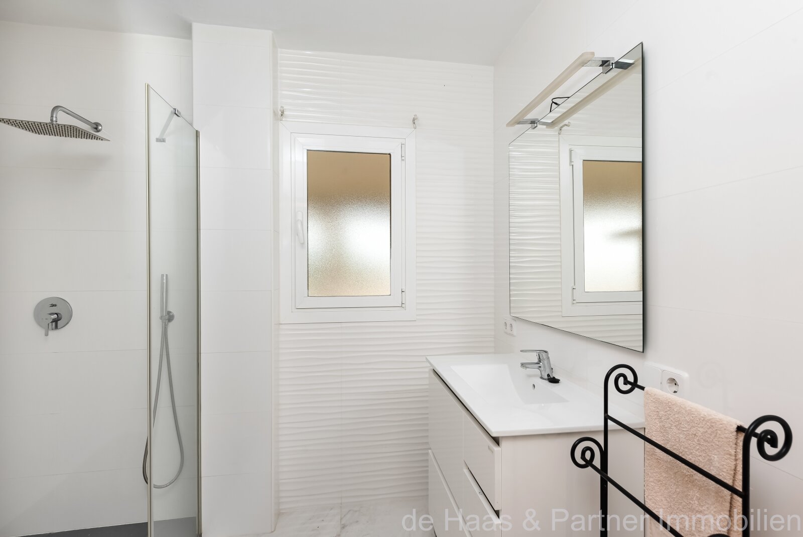 Fantastic penthouse in Cala Ratjada with views of the harbor and the sea