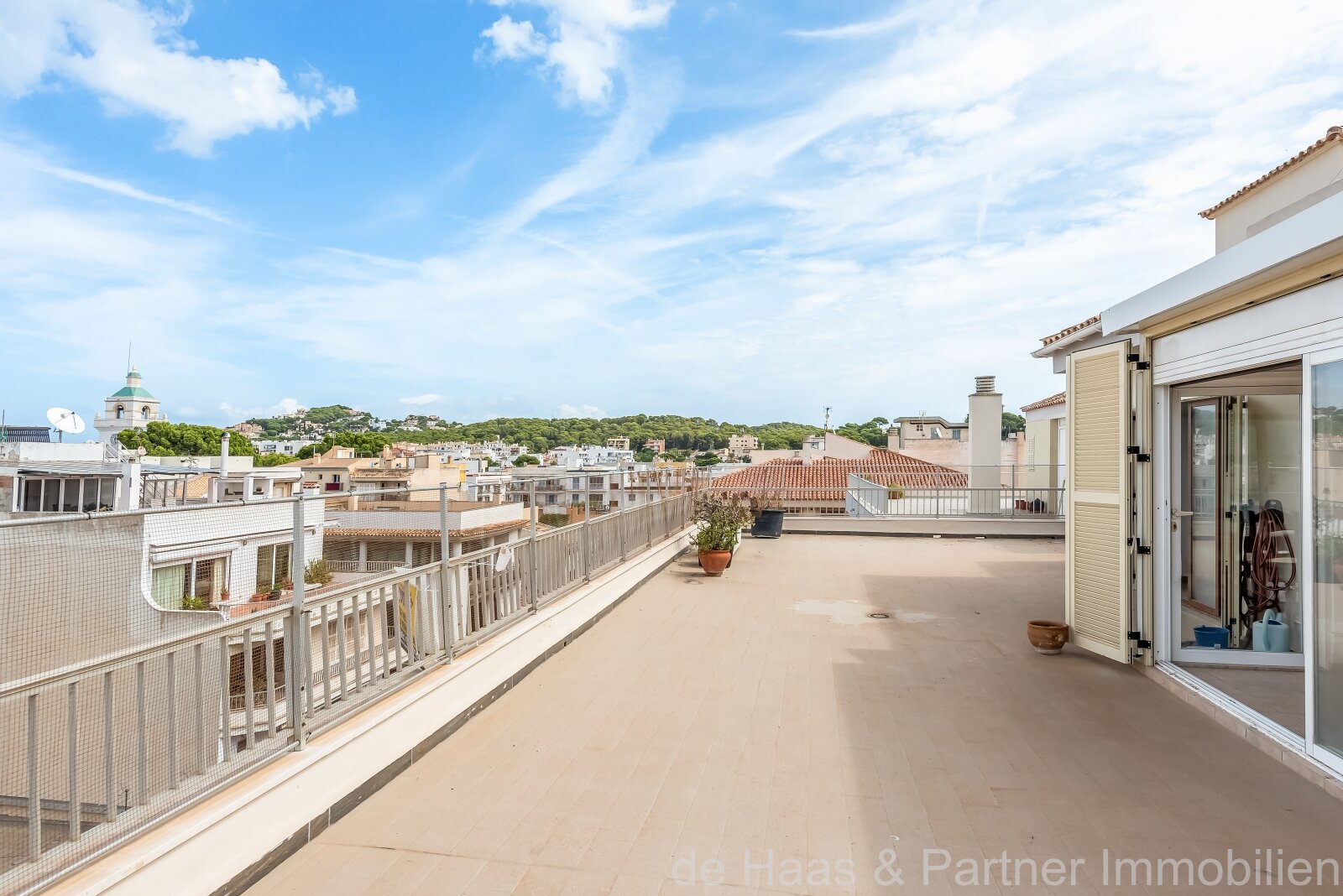 Fantastic penthouse in Cala Ratjada with views of the harbor and the sea