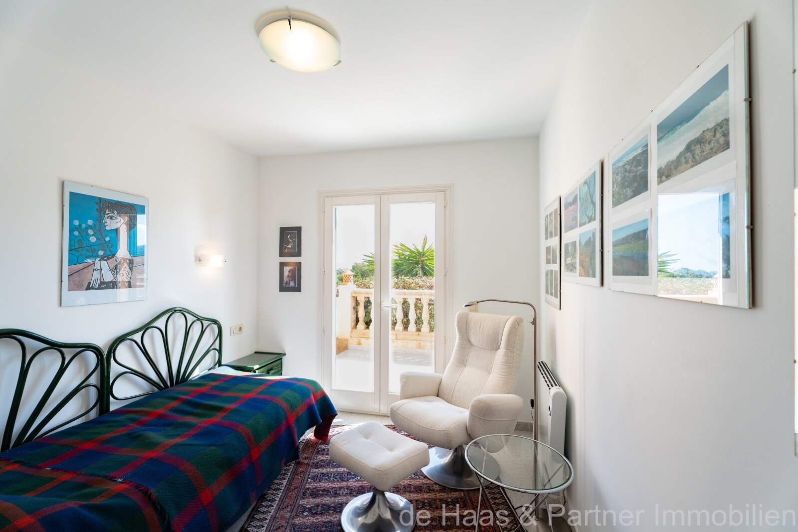 Bonito apartamento con vistas al mar y pequeño jardín