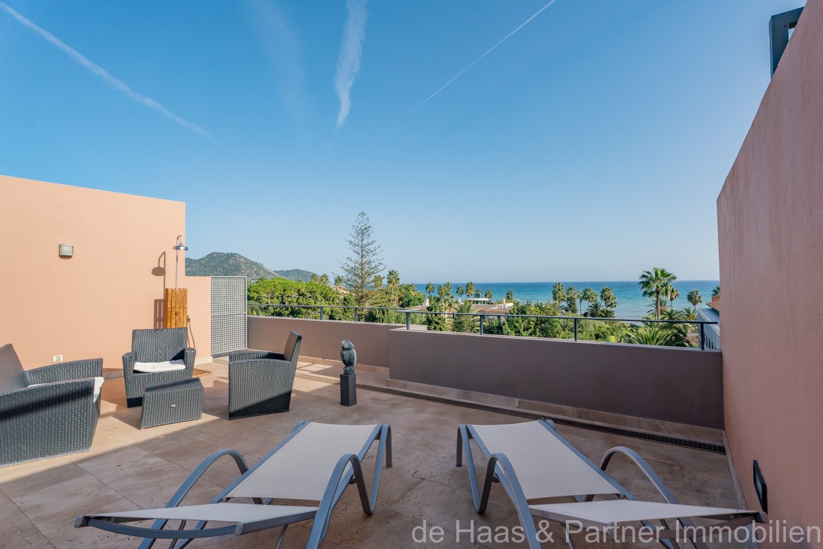 Ático exclusivo con dos amplias terrazas y fantásticas vistas al mar