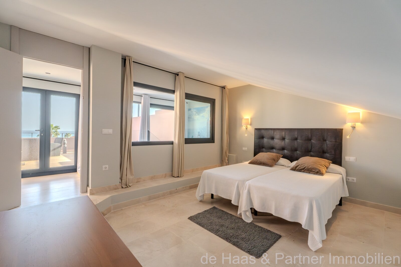 Ático exclusivo con dos amplias terrazas y fantásticas vistas al mar