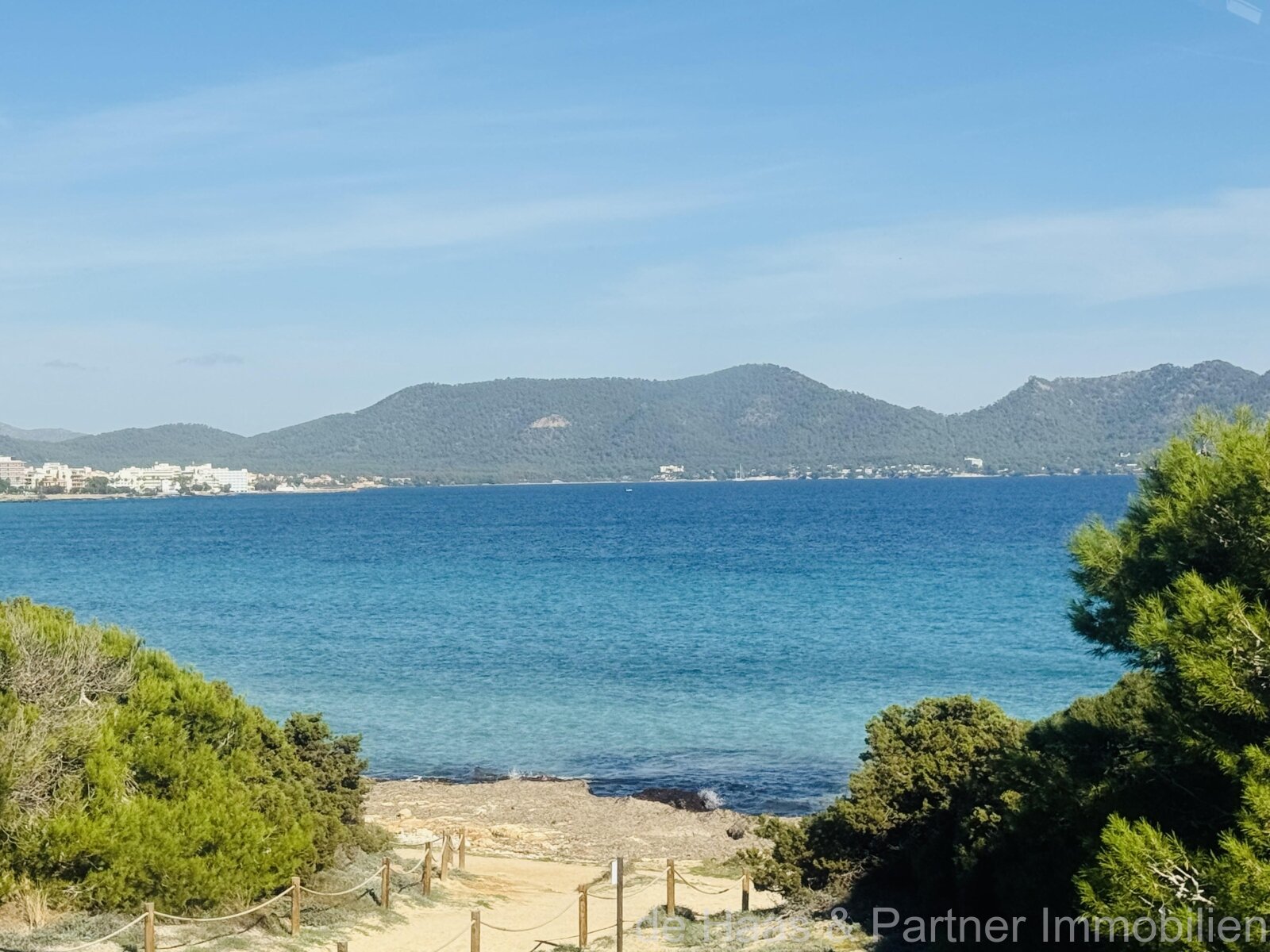 Elegante apartamento con fantásticas vistas al mar y panorámicas
