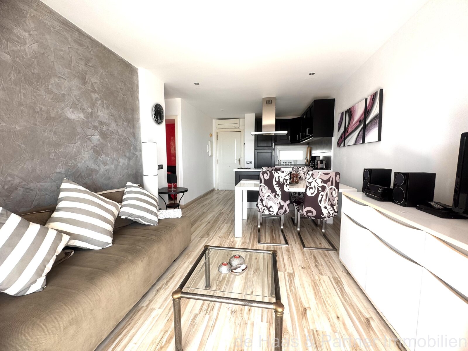 Elegante apartamento con fantásticas vistas al mar y panorámicas