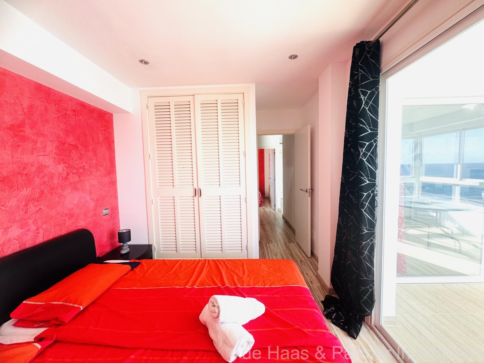 Elegante apartamento con fantásticas vistas al mar y panorámicas