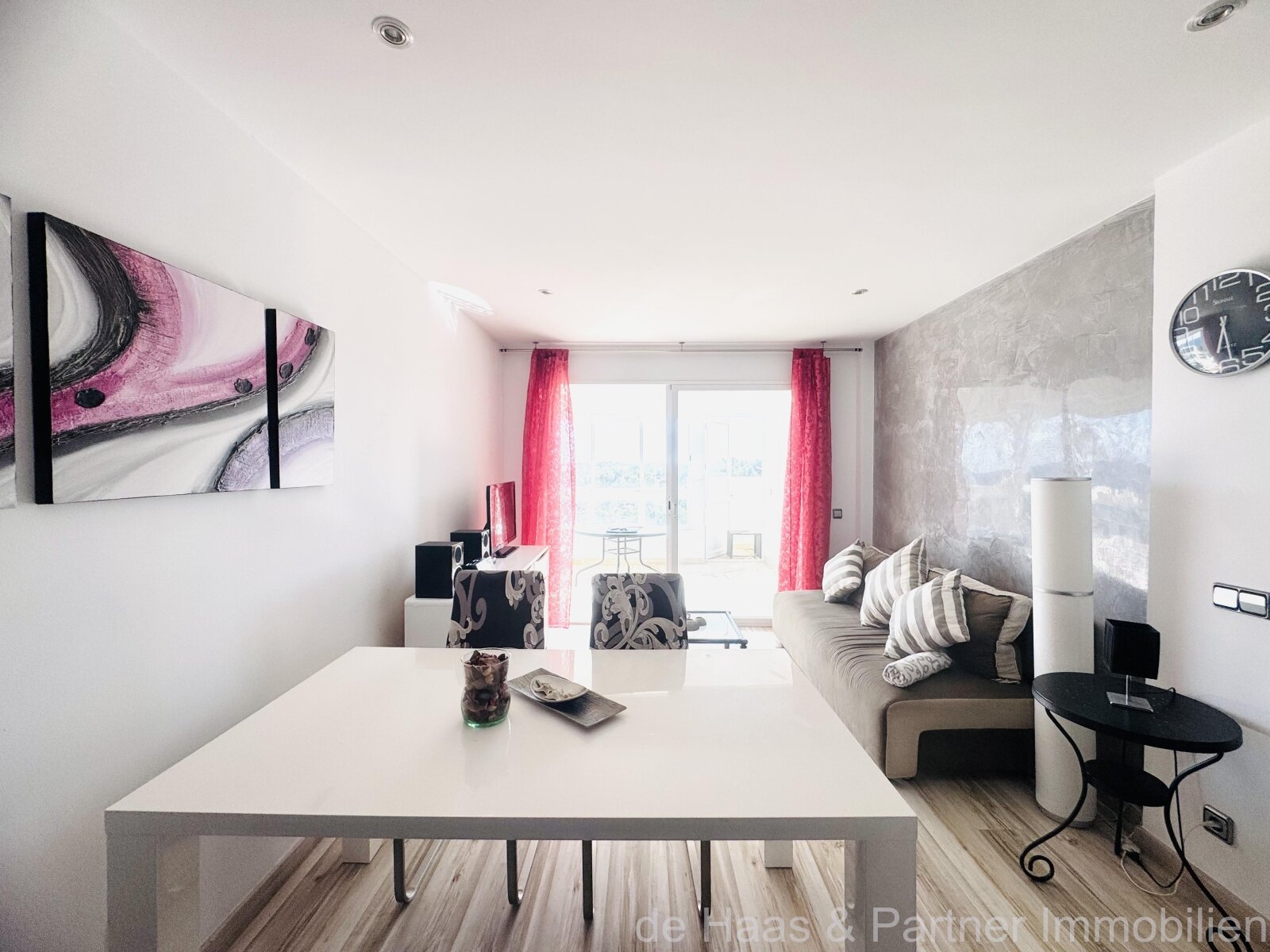 Elegante apartamento con fantásticas vistas al mar y panorámicas