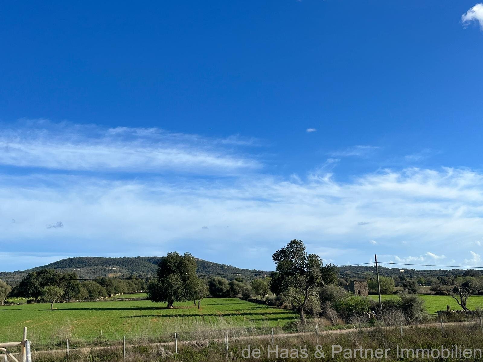 Villa de diseño de primera clase con piscina XL en un paisaje de ensueño 