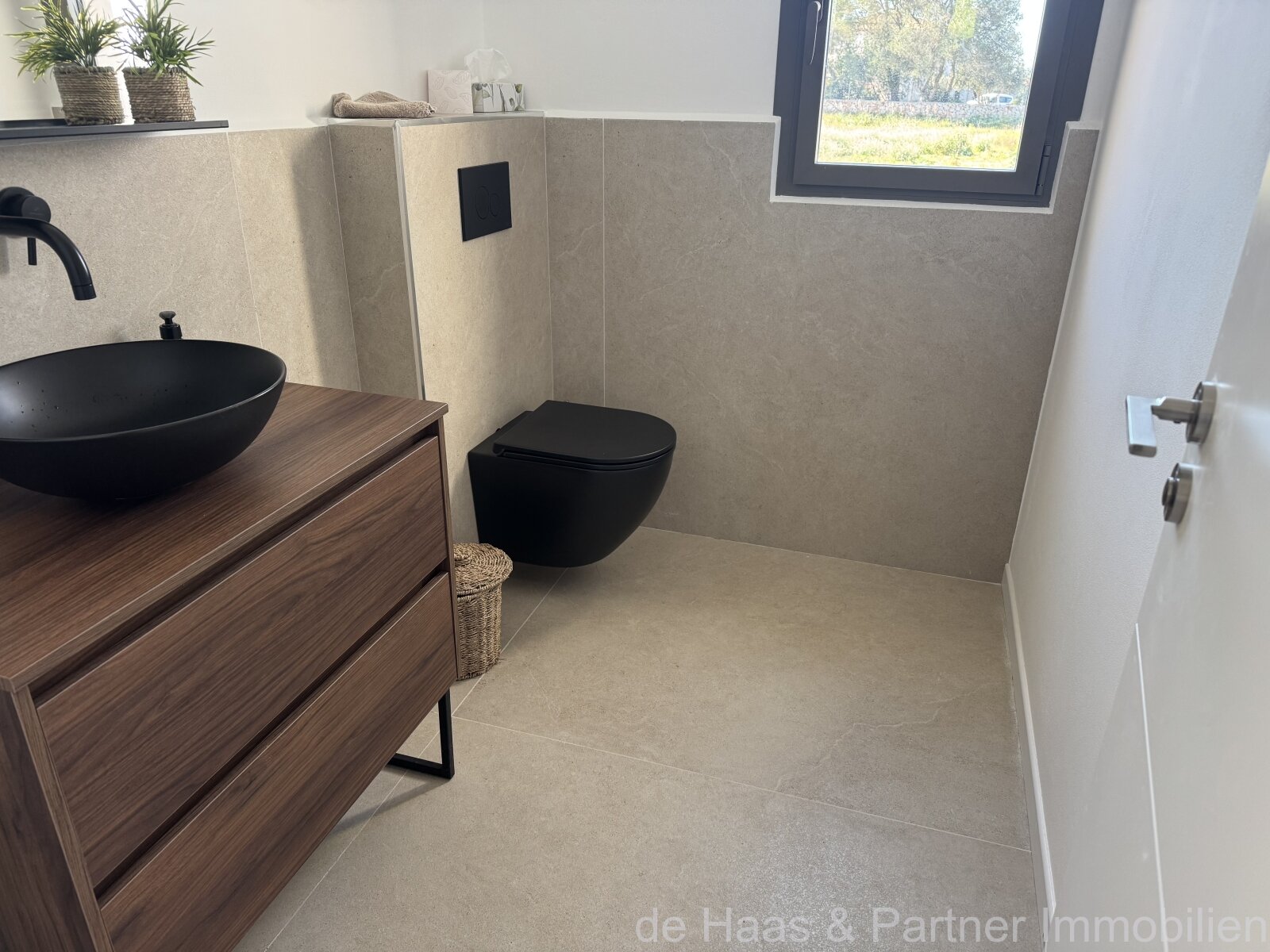 Finca de nueva construcción con hermosas vistas panorámicas a las montañas del Levante