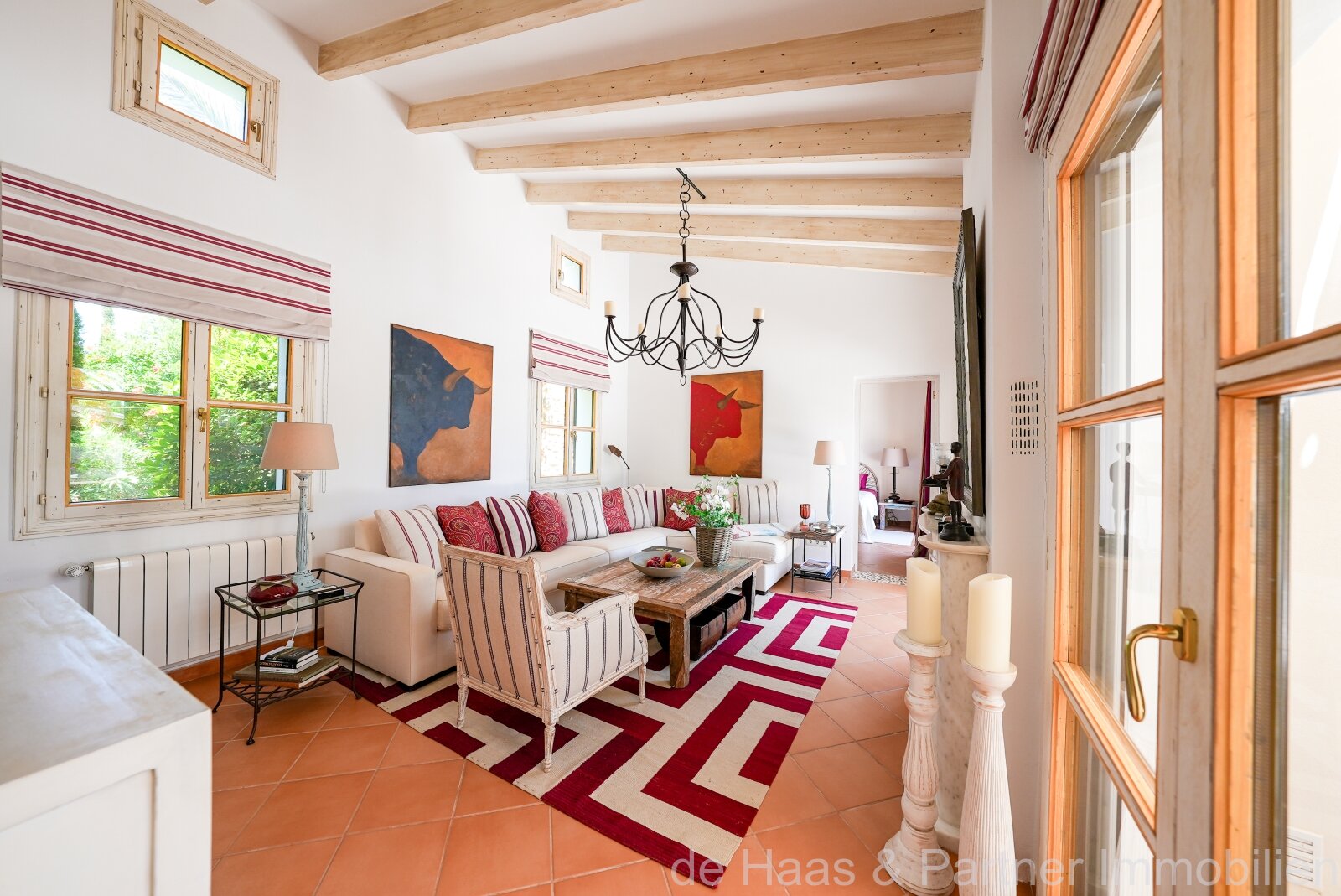 Preciosa finca en muy buena ubicación y con una gran zona exterior