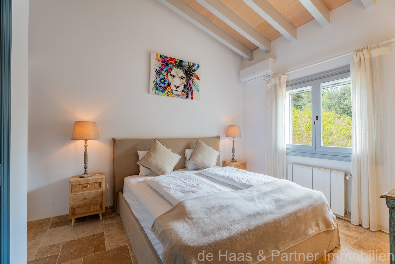 Finca mediterránea de piedra natural con licencia ETV, jardín idílico, piscina y vistas al mar