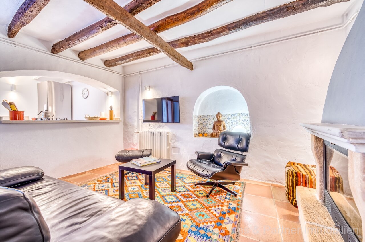 Casa individual con excelentes instalaciones y hermoso patio