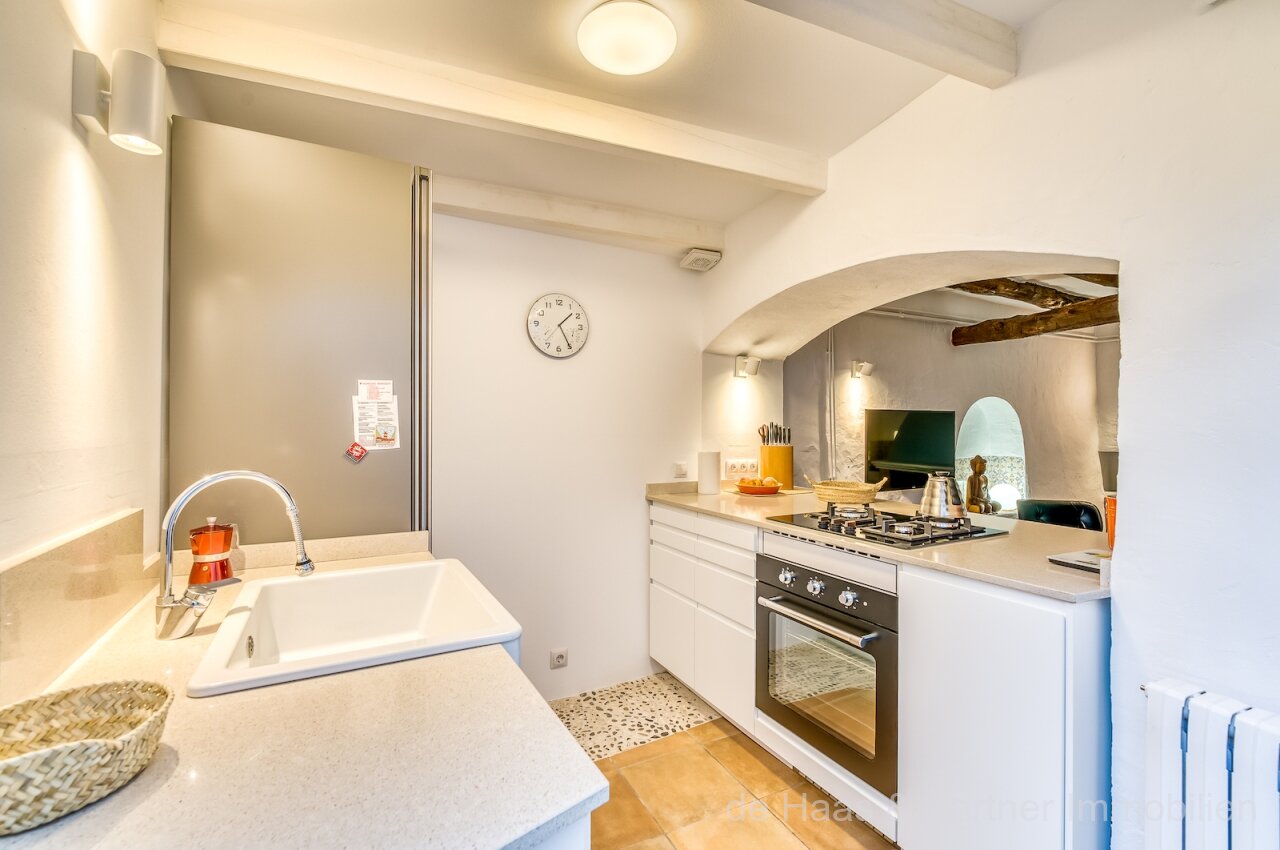 Casa individual con excelentes instalaciones y hermoso patio