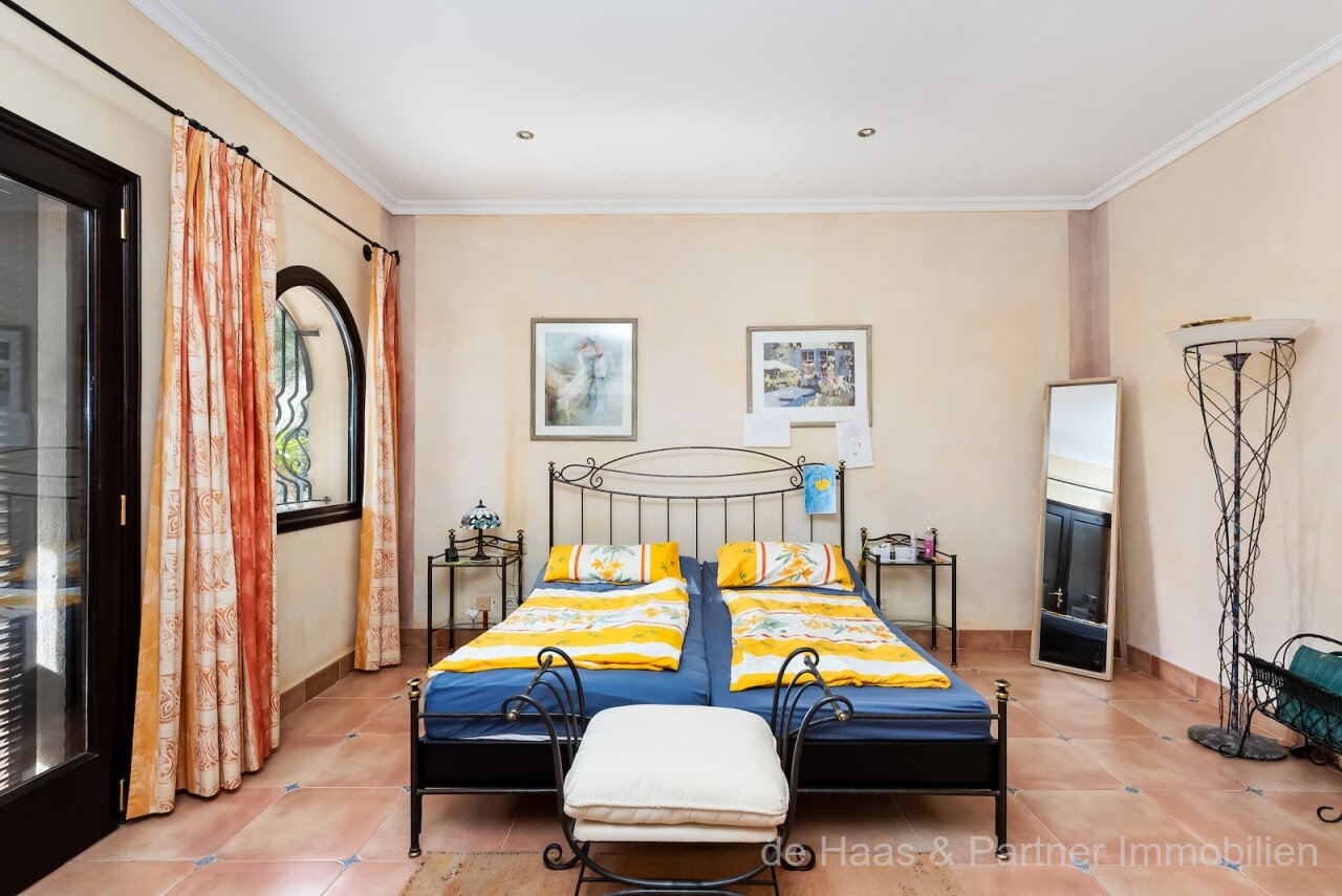 Mediterrane Villa mit atemberaubendem Meerblick